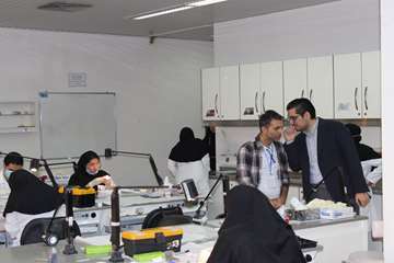 آزمون عملی صلاحیت بالینی در دانشکده دندانپزشکی